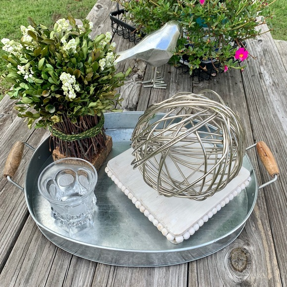 Large Oval Galvanized Tray - Picture 3 of 6